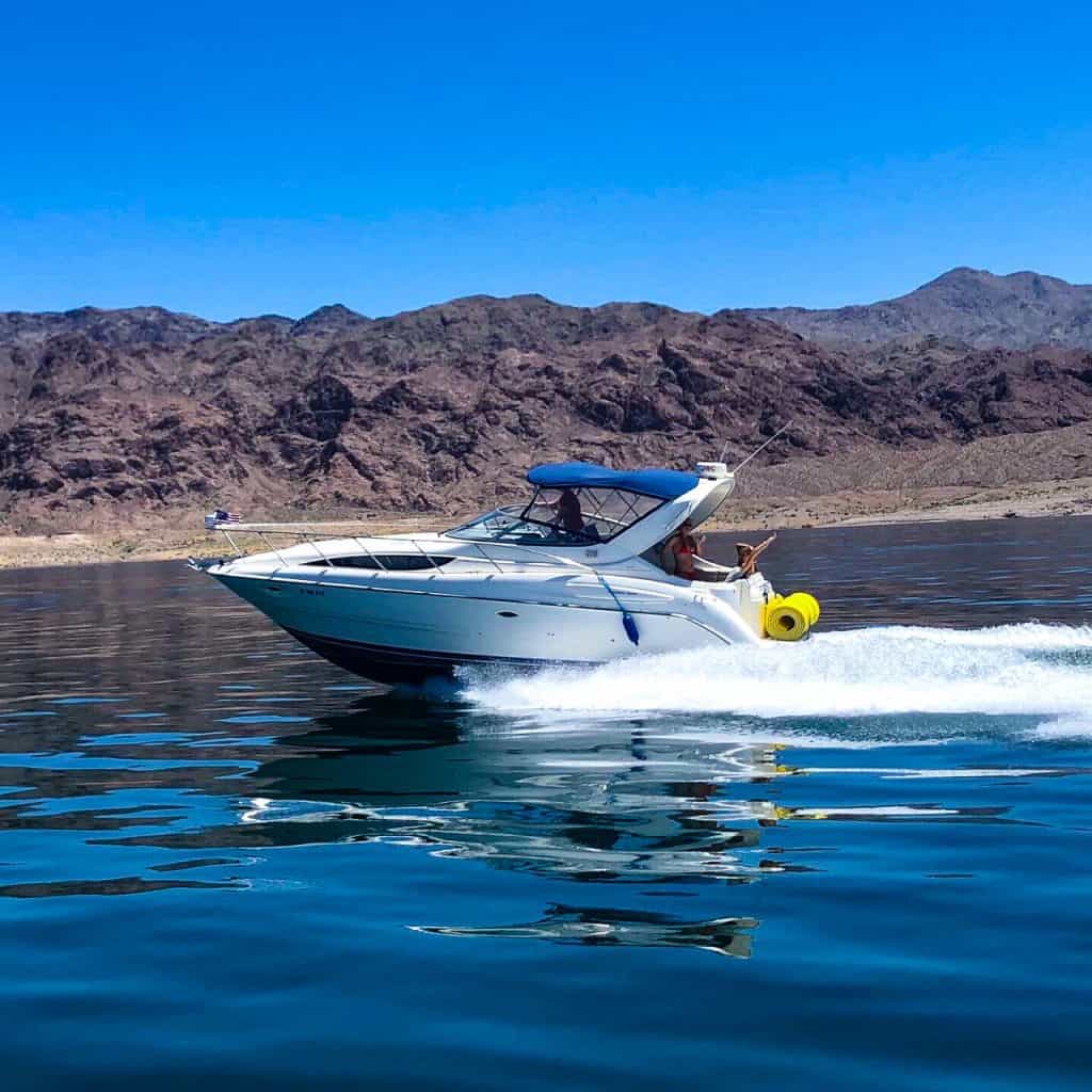 Las Vegas Private Boat Tour Cabin Cruiser on the water